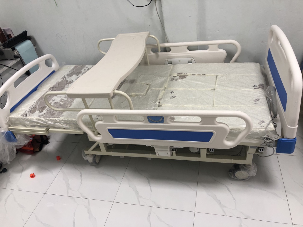 Giường lucass Gb4