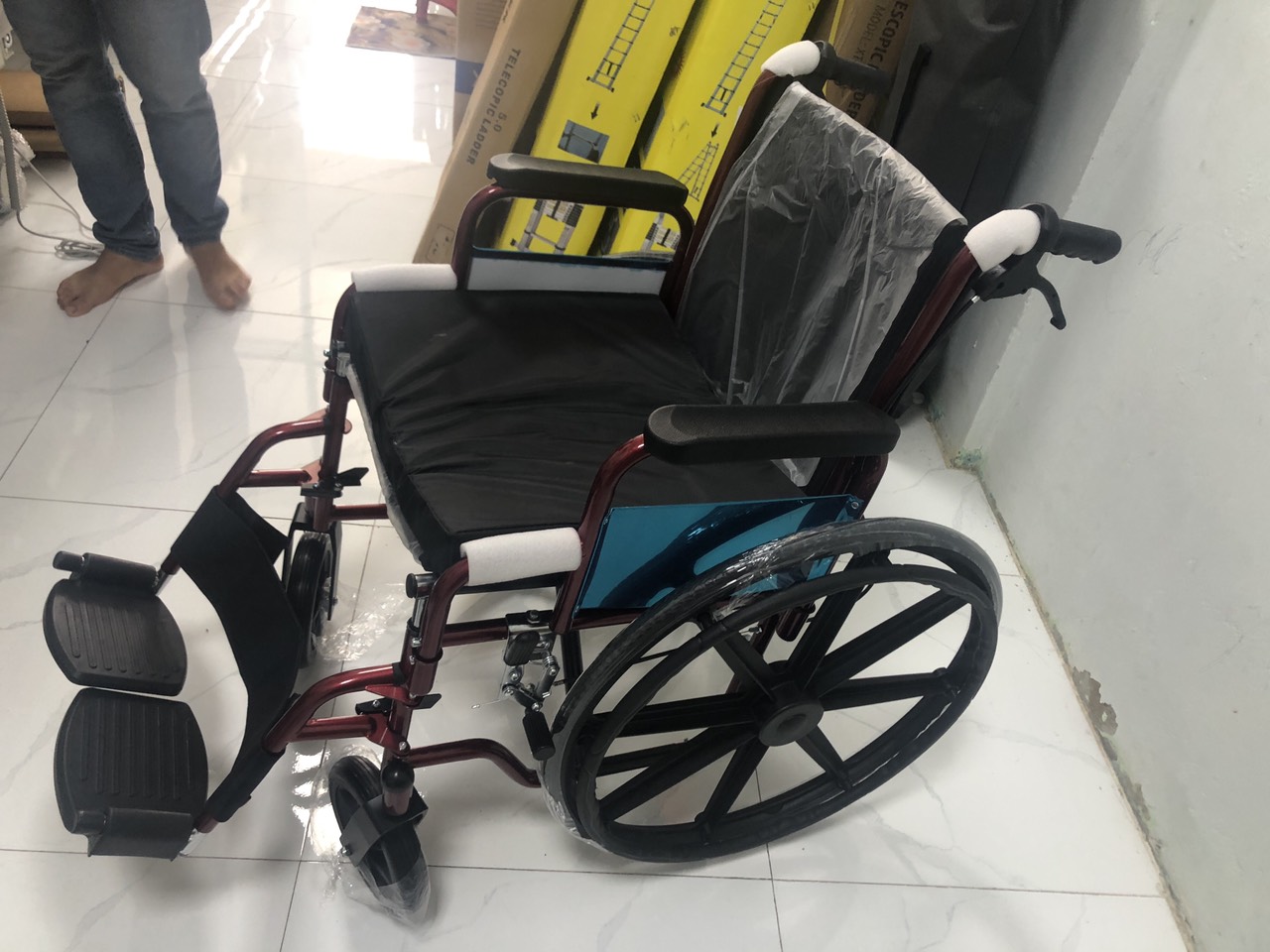 Cữa hàng xe lăn lucass ở Tuyên Quang chất lượng chính hãng