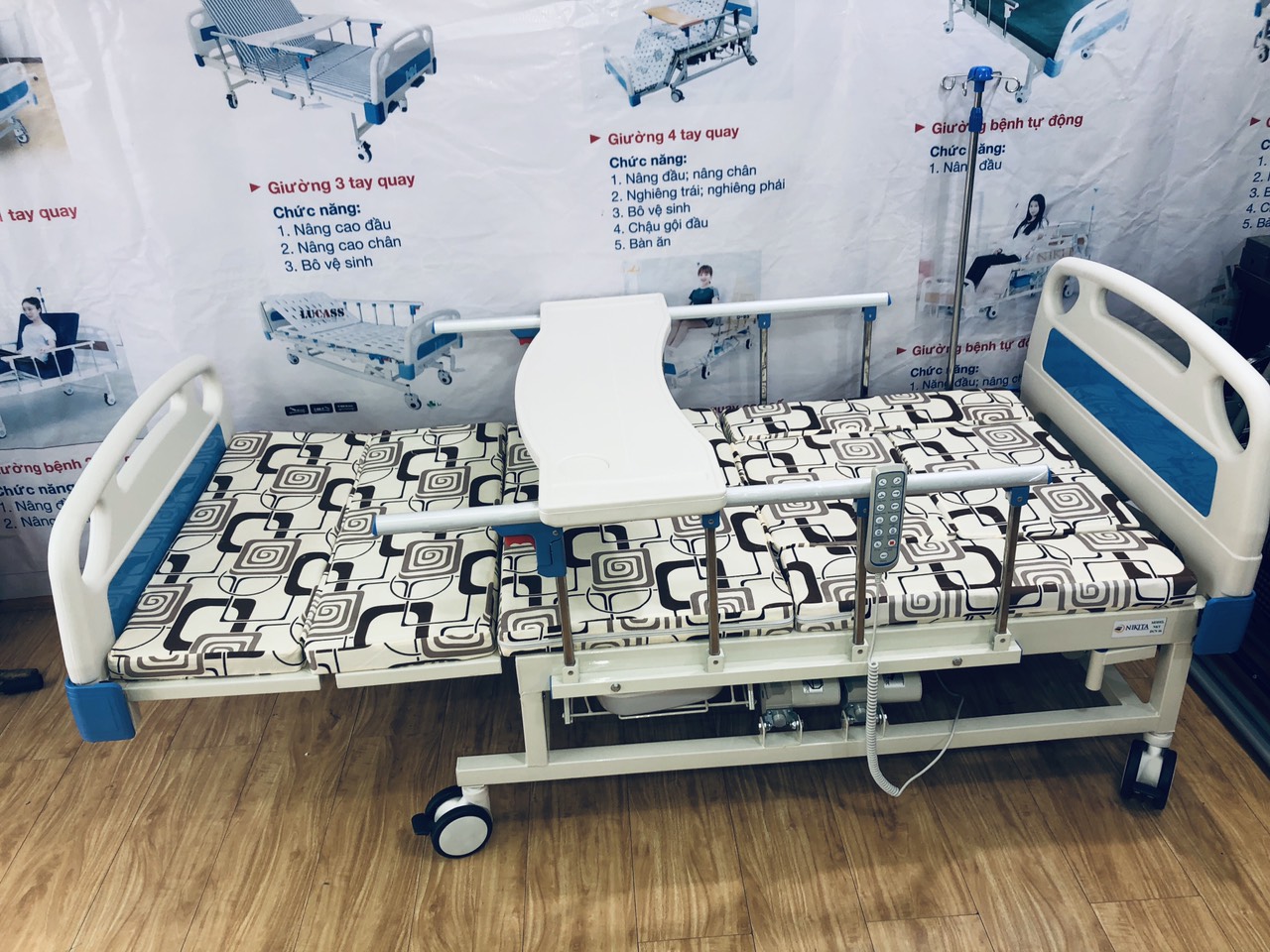 Tôi ở quận Bình Tân nếu muốn mua giường y tế thì mua ở đâu?
