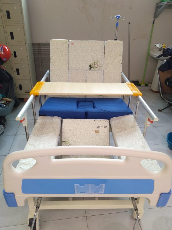 Mua giường y tế lucass ở quận 10 chính hãng nhập khẩu