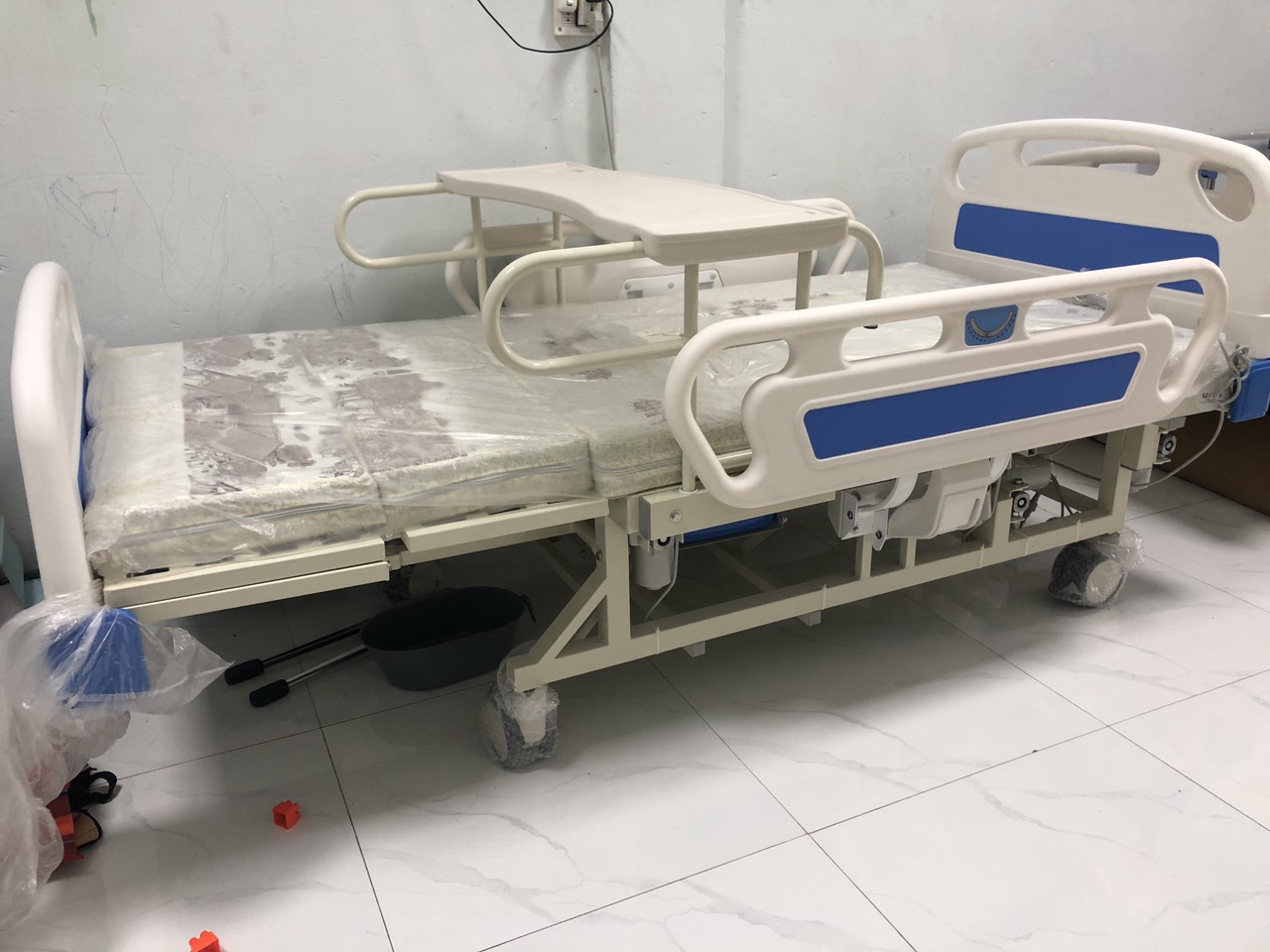 Giường lucass Gb4