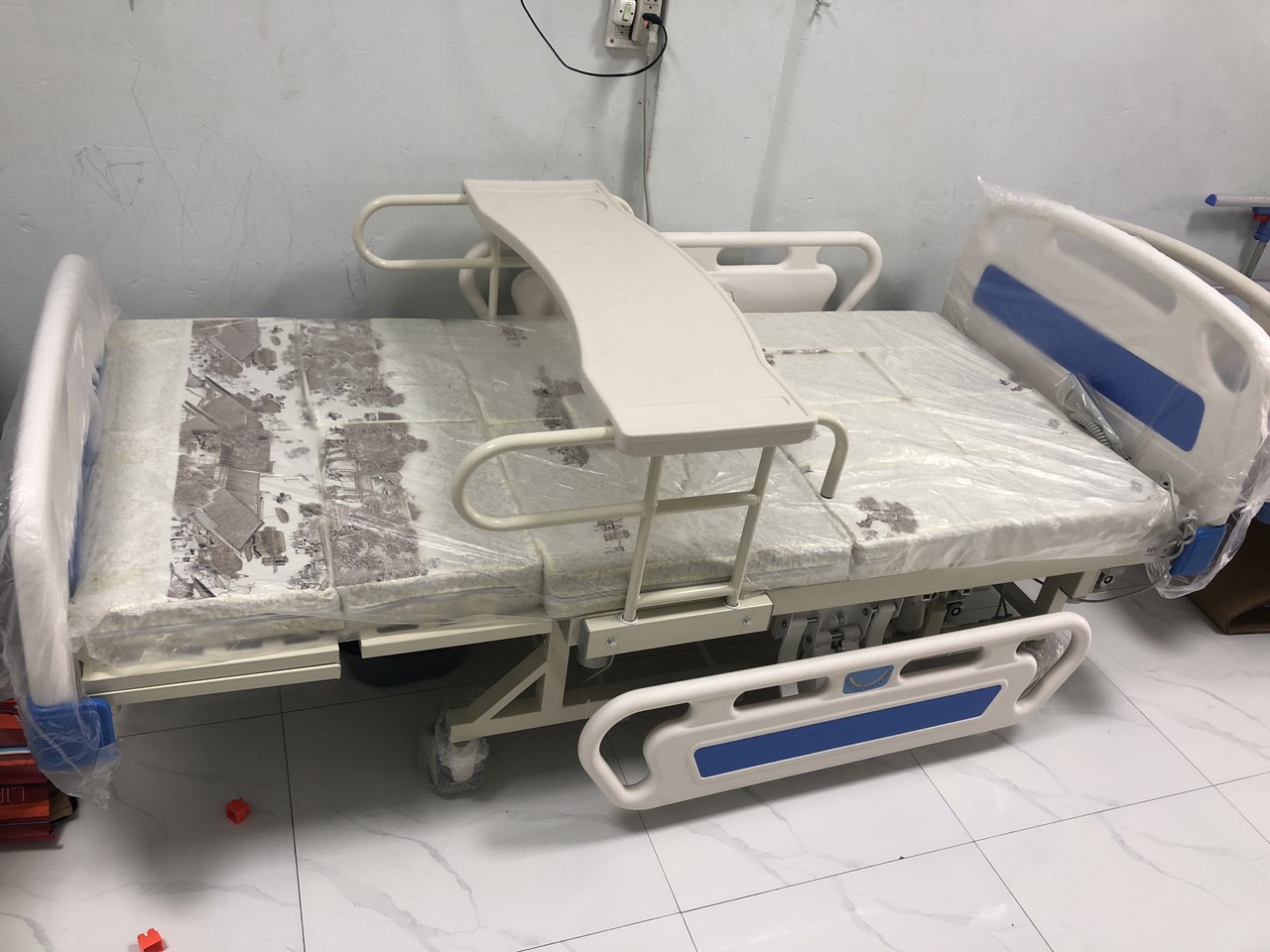 Giường bệnh GB-4E